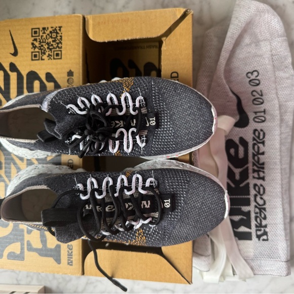 Nike Space Hippie 01 Eco-Friendly Flyknit Sneakers | Lightweight Recycled Shoes - Picture 2 of 12
